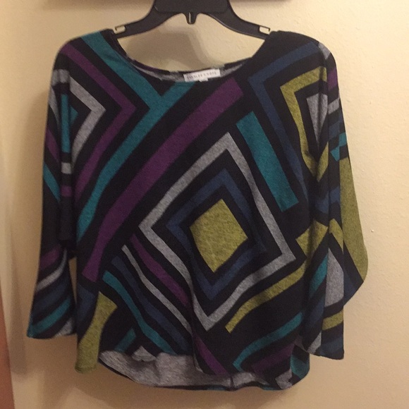 Short Sweater Top 3/4 sleeves Multi Color - Picture 2 of 3